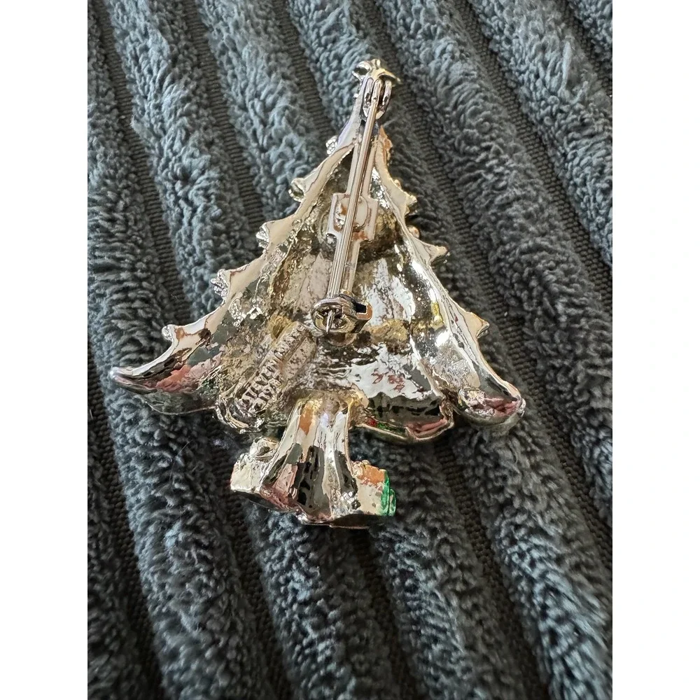 Steven Michael Christmas Tree Pin Brooch Rhinestone Presents‎ Gold Tone Star